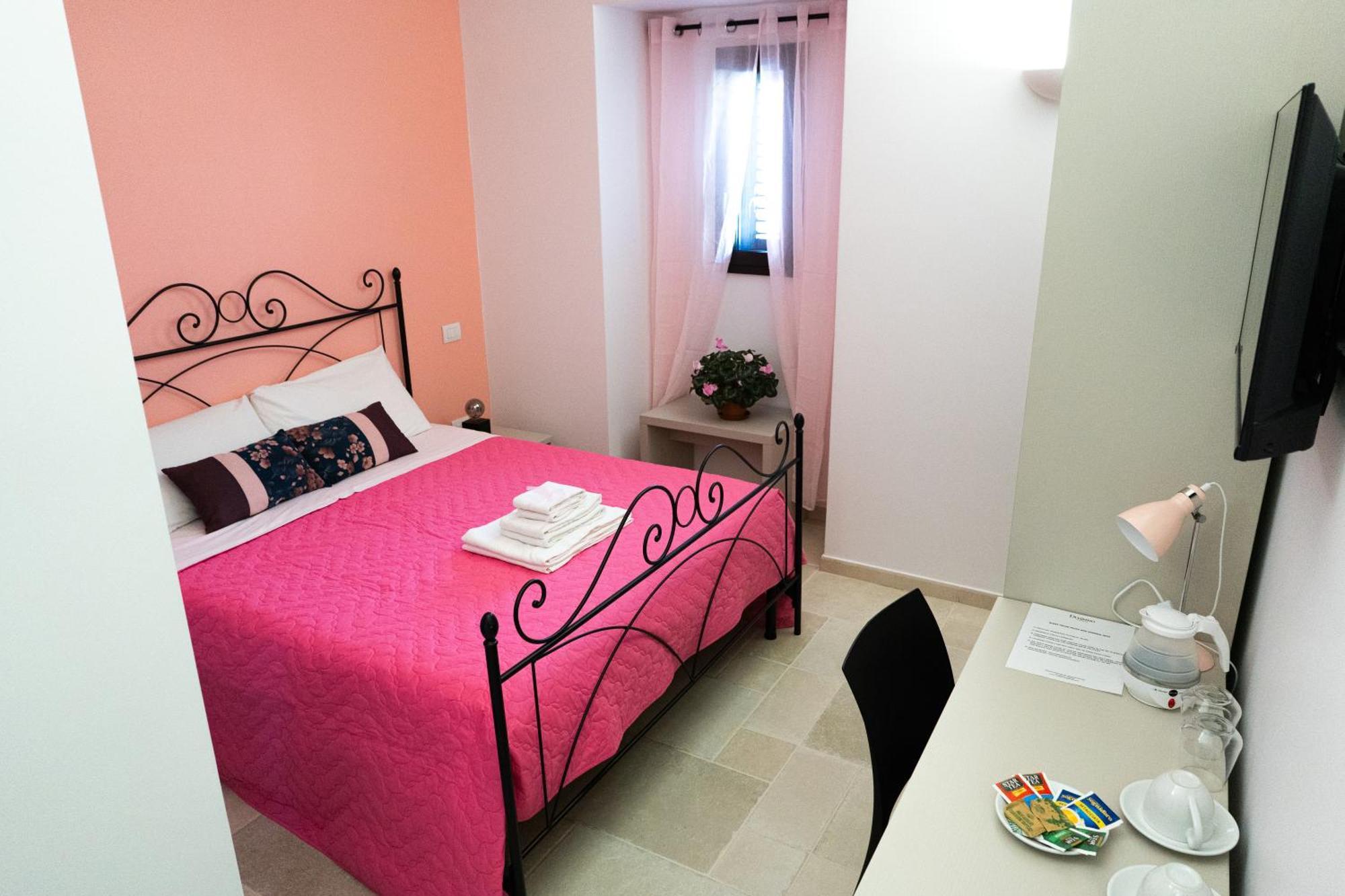 Duomo Guest House Barletta Eksteriør billede