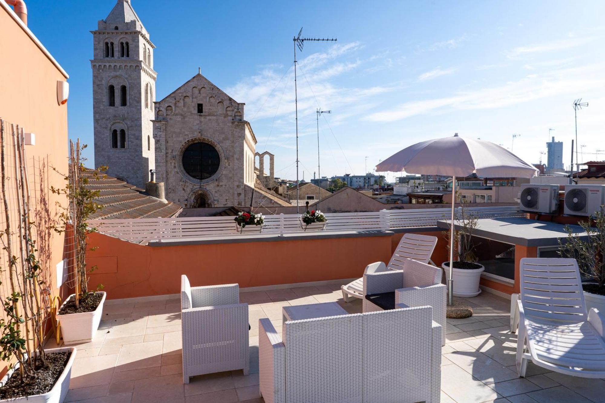 Duomo Guest House Barletta Eksteriør billede