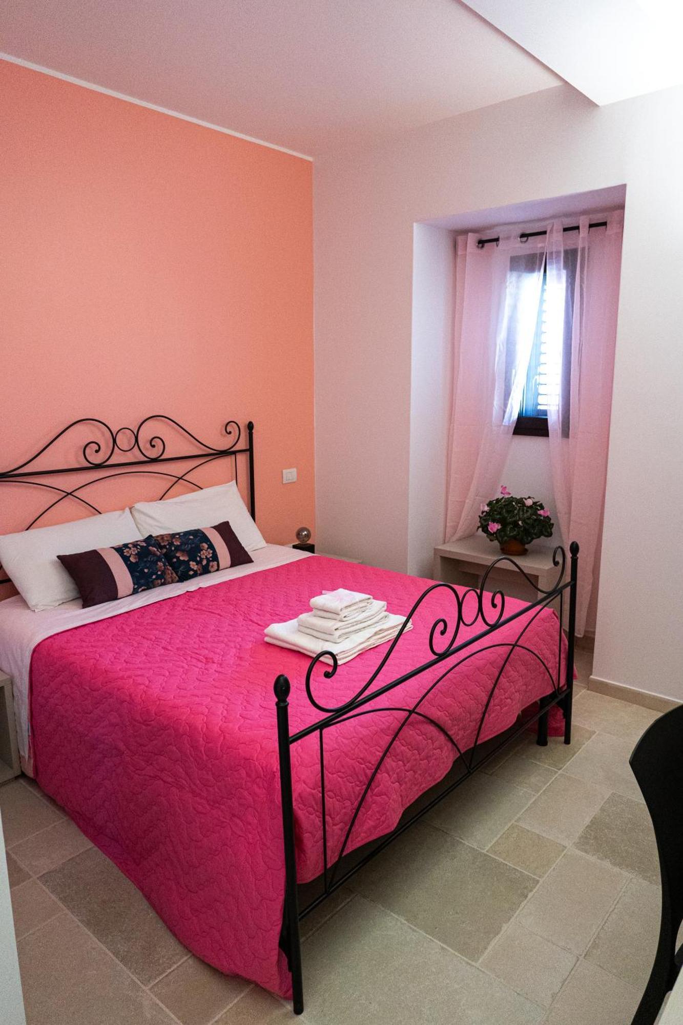 Duomo Guest House Barletta Værelse billede